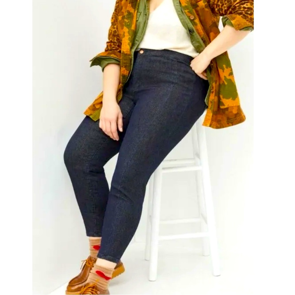 Anthropologie Pilcro gold shimmer high-rise denim legging, size 31